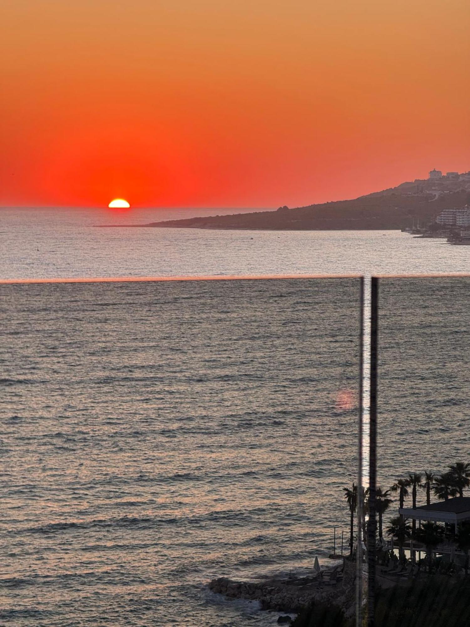 Helia Seaside Hotel Sarandë Exterior foto